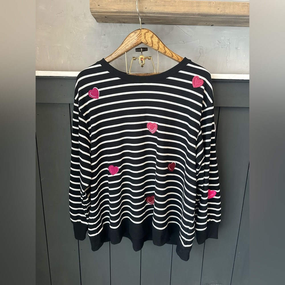 Jane and Delancey Striped Black White Top with Pink Heart Accents‎ in 2X